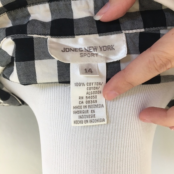Jones New York Plaid Button Down - Picture 6 of 6